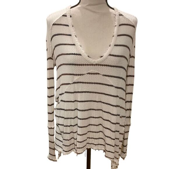 Free People Sunset Park Oversized Thermal Black White‎ Uneven Hem Stretchy XS - Picture 3 of 10